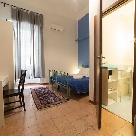 Tra L'etna E Il Mare Bed & Breakfast