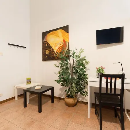 Bed & Breakfast Tra L'etna E Il Mare 3*